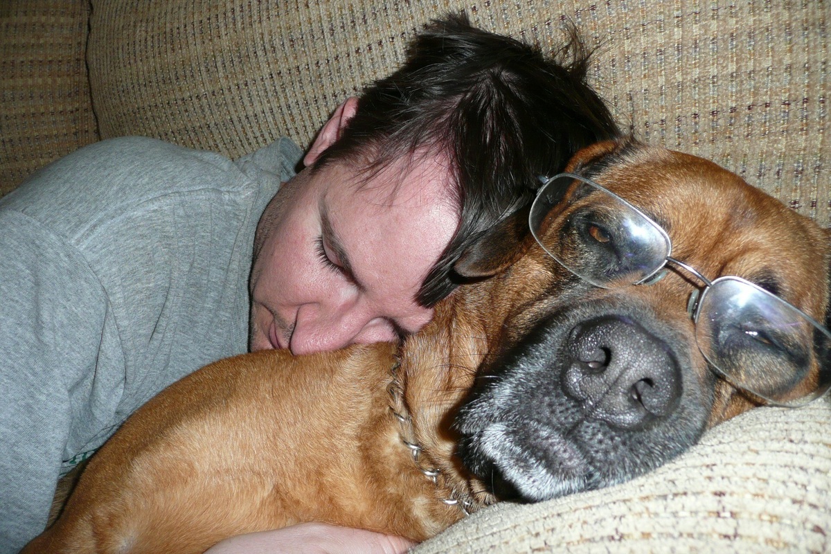     Почему мужчины храпят чаще женщин?