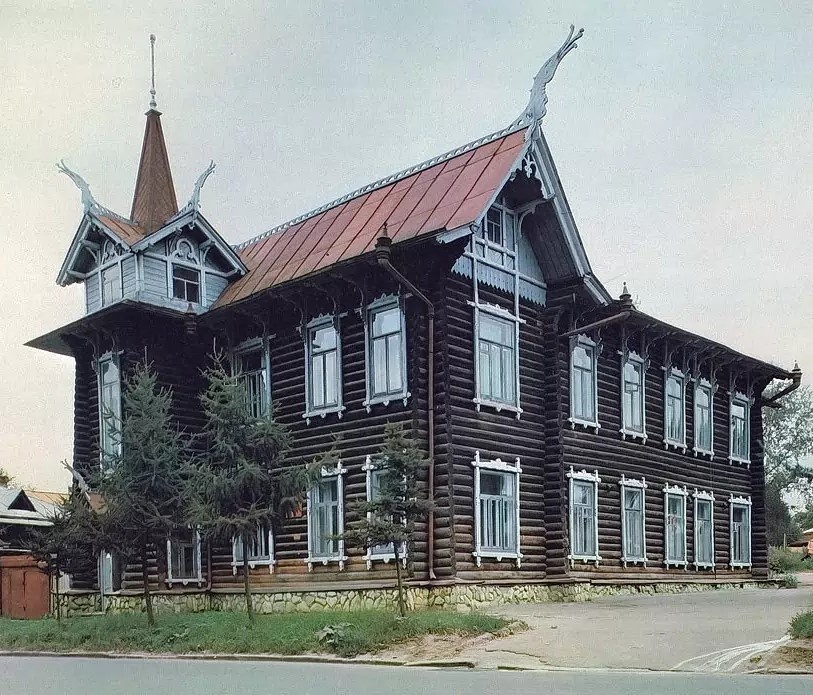 дом с драконами. фото из интернета, находится в свободном доступе