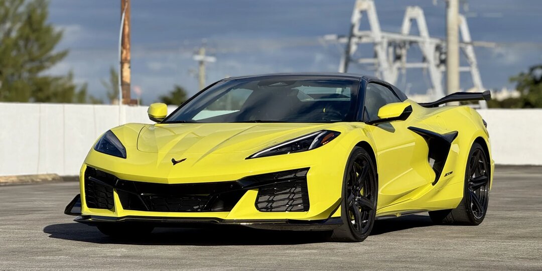 2025 C8 Corvette: 4 вещи, которые нам нравятся, 2 — которые нет