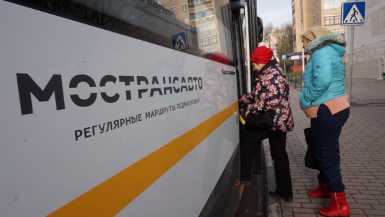    Хакерская атака вызвала сбои в отображении на картах некоторых маршрутов автобусов в Подмосковье ©Александр Артеменков/ТАСС