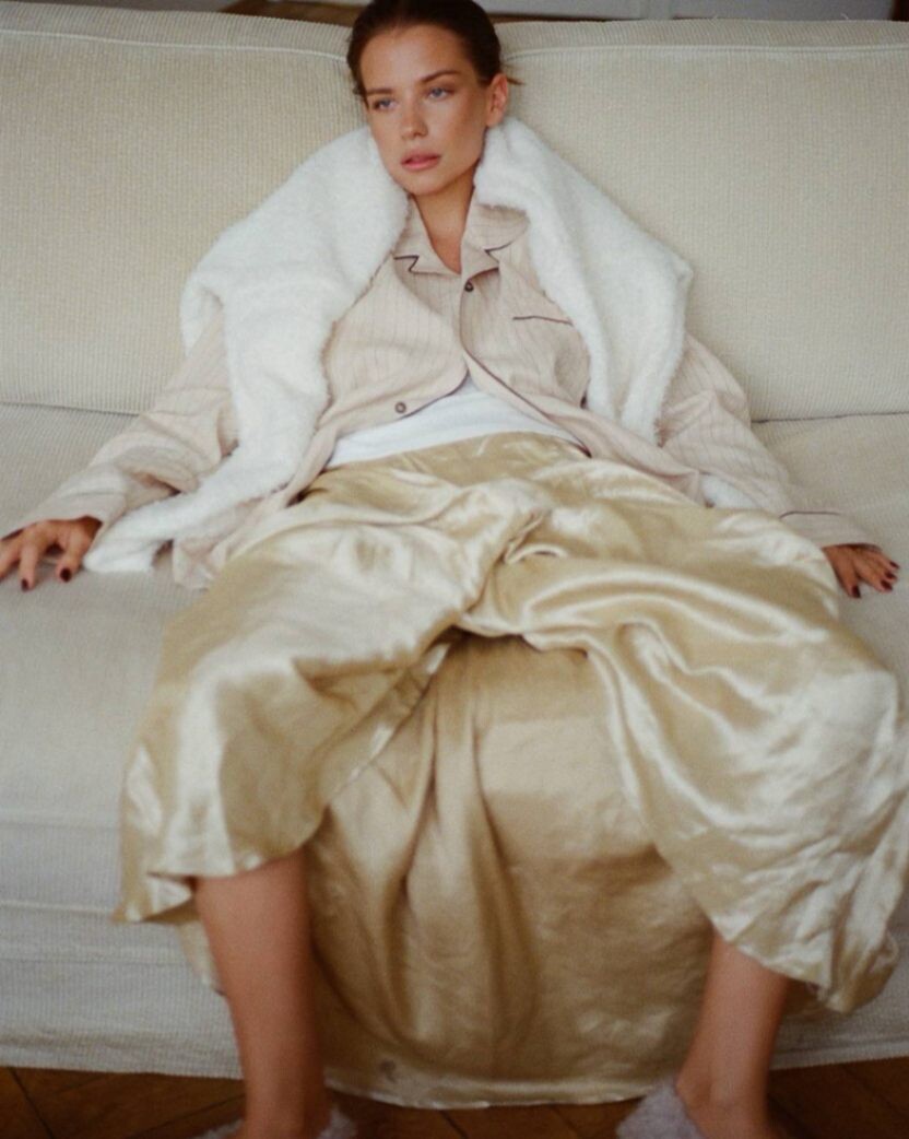 личный аккаунт Саши Буримовой, https://t.me/burimovasasha