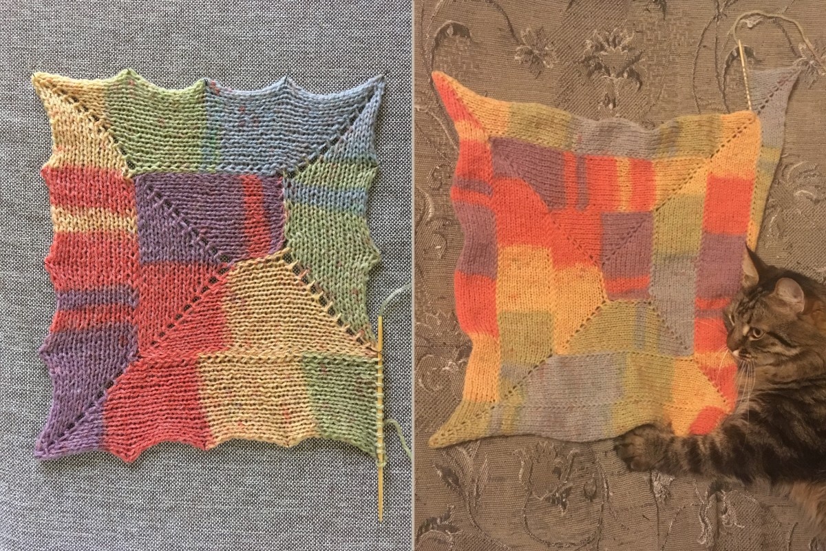 Самое начало вязания. Растянула на подушке и закрепила края булавками, чтобы лучше видеть получающийся рисунок. Справа главный куратор всего моего рукоделия, без него никак)