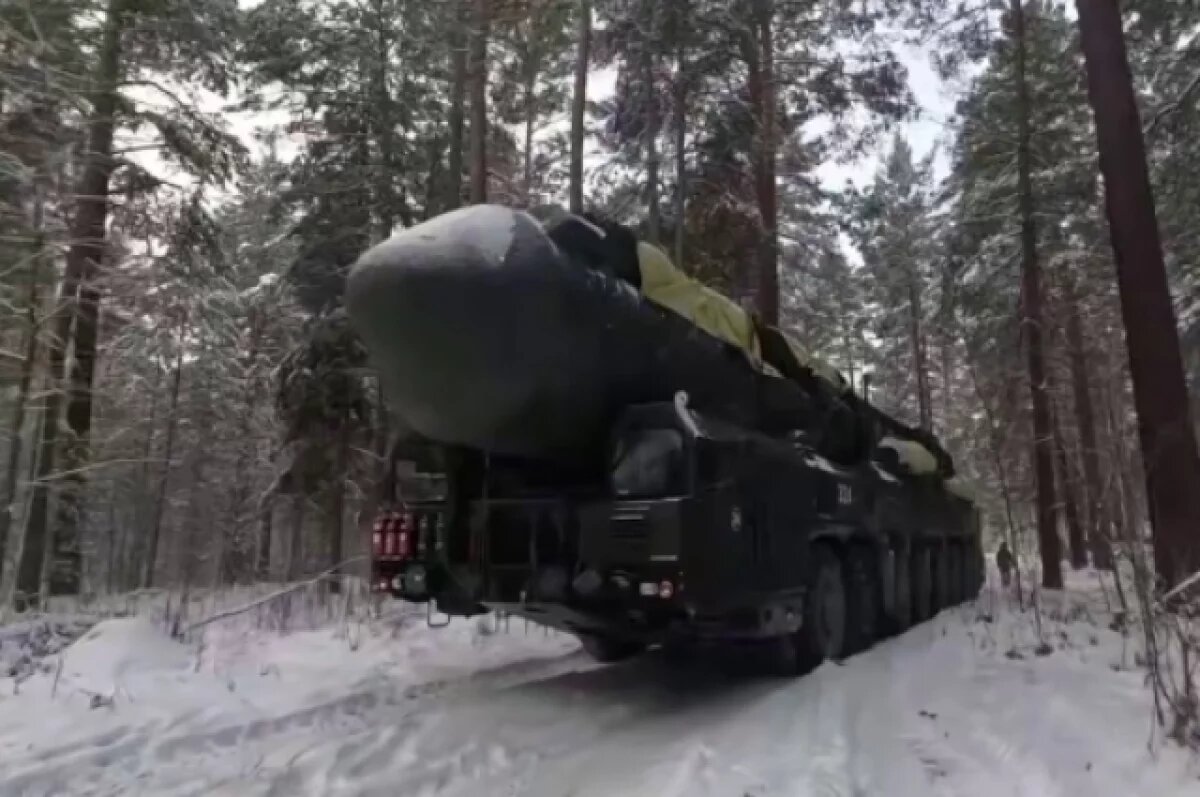    МО РФ: в РВСН стартовали комплексные проверки с выводом «Ярсов» на позиции