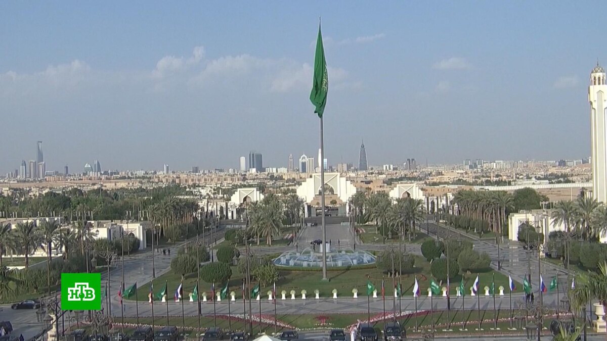    Переговоры РФ и США в    Эр-Рияде    продолжаются более 9 часов