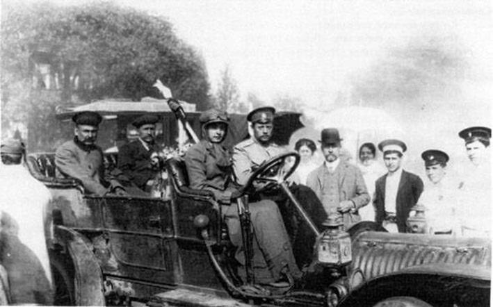 Рассказ об одной поездке в Россию и о светлейшей княгине, которая таксовала