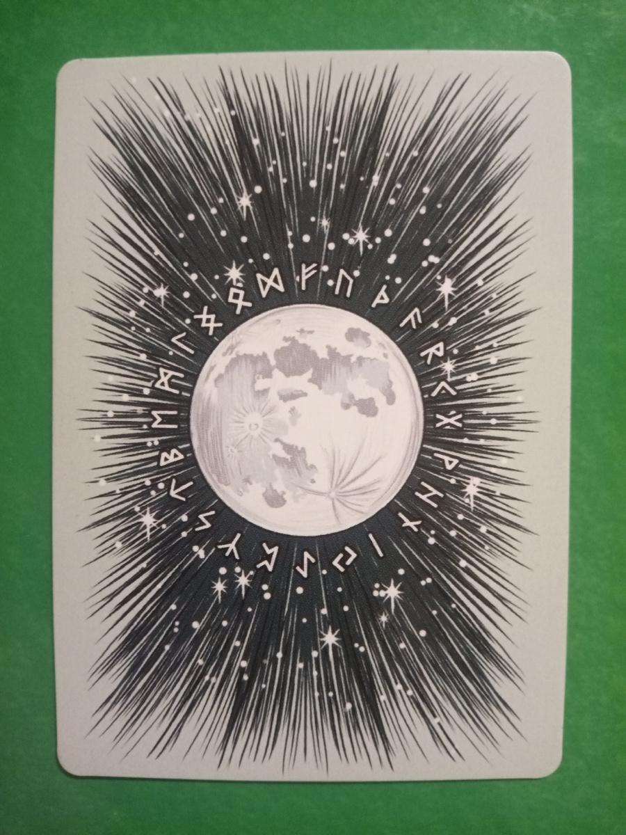 Рубашка карты-руны дня, колода «Фамильяры Ведьмы»