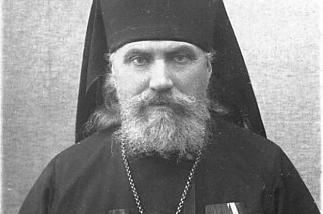    Кто такой архимандрит и чем он занимается?