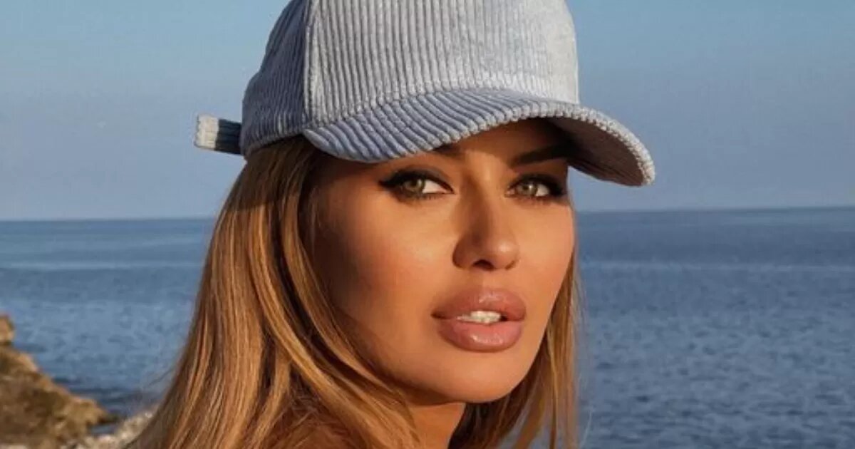 Соцсети Виктории Бони