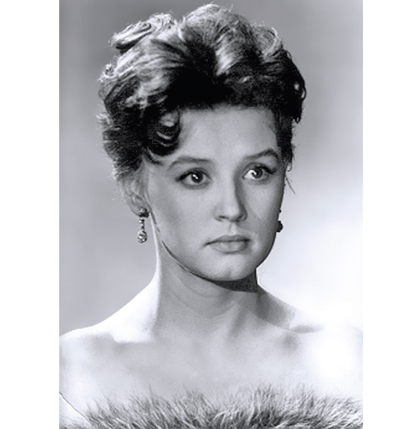 Вера Алентова