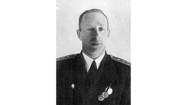 Тэнно после войны. Фото Wikimedia Commons