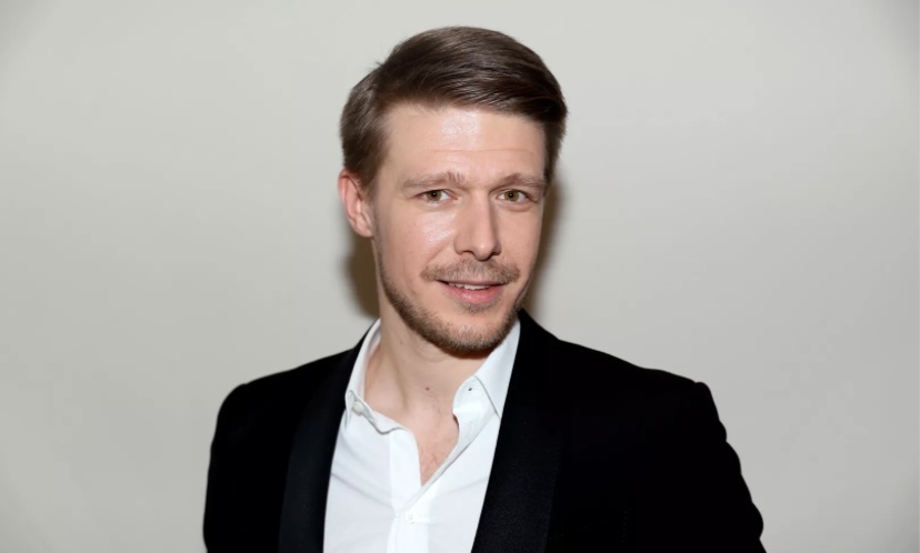 Никита Ефремов 