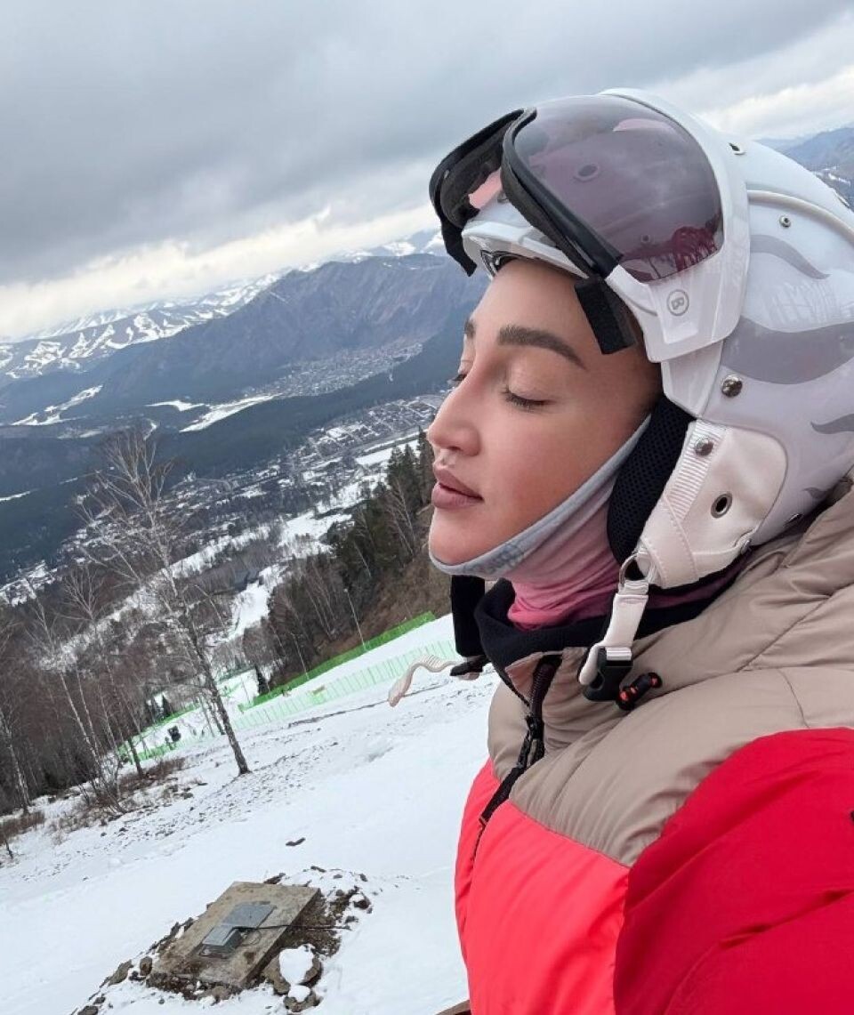    Ольга Бузова отдыхает в Горном Алтае. Источник: Телеграм-канал Ольги Бузовой