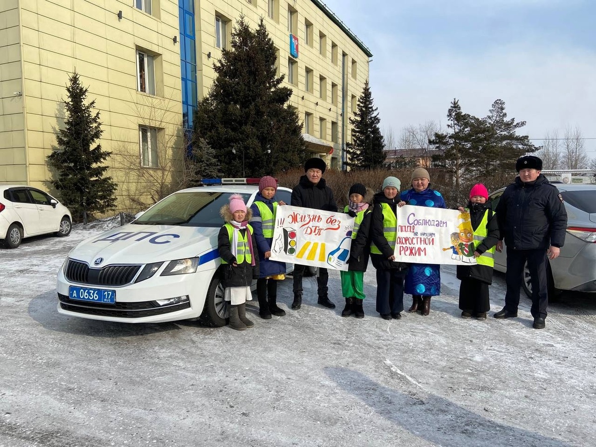 Дорожная безопасность детей — приоритет для всех)