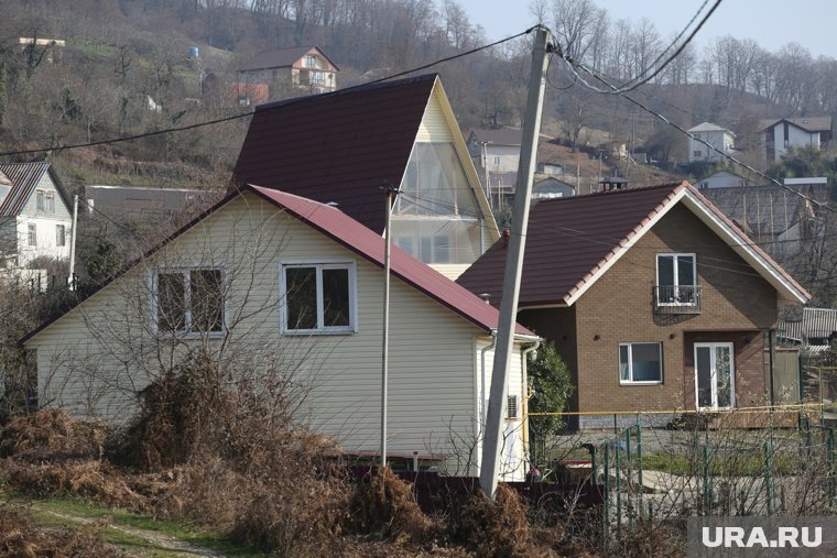    Нельзя сжигать мусор на даче при отсутствии средства пожаротушения