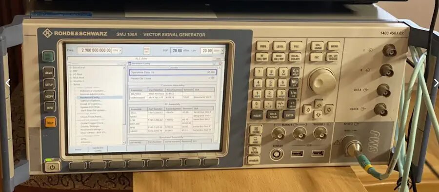 Векторный генератор Rohde and schwarz smj100a
