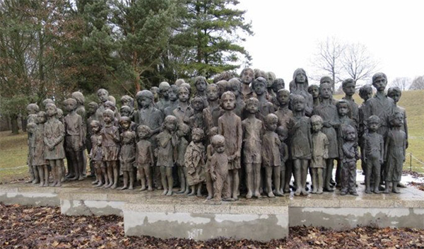 Памятник детям – жертвам фашистов