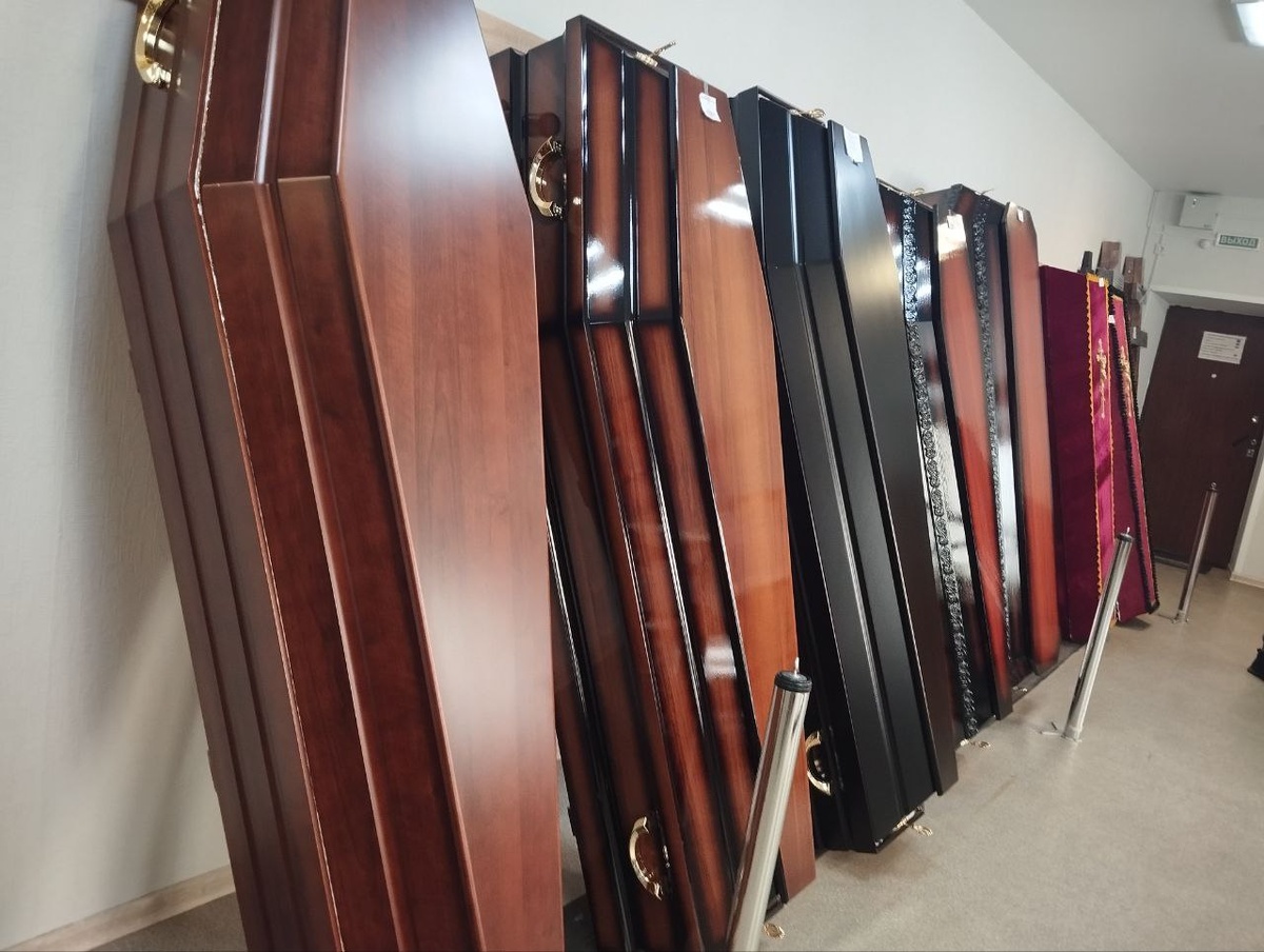 Тела транспортируют в морг.  Фото: Фото: ФедералПресс / Екатерина Ломакина