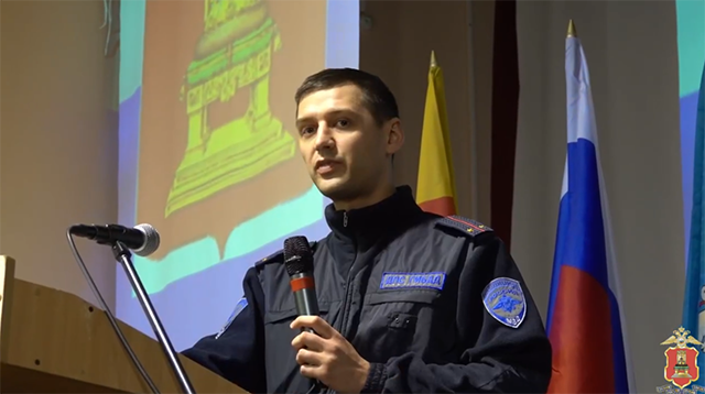 В Торжке ДПС и два мотоклуба провели занятие с юными любителями мотоциклов