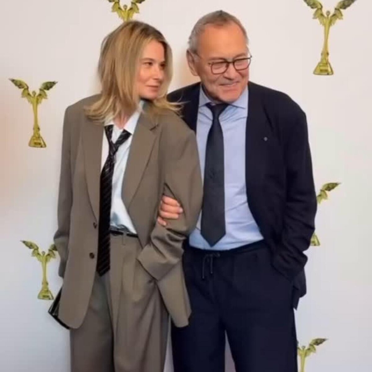    Юлия Высоцкая и Андрей Кончаловский Социальные сети