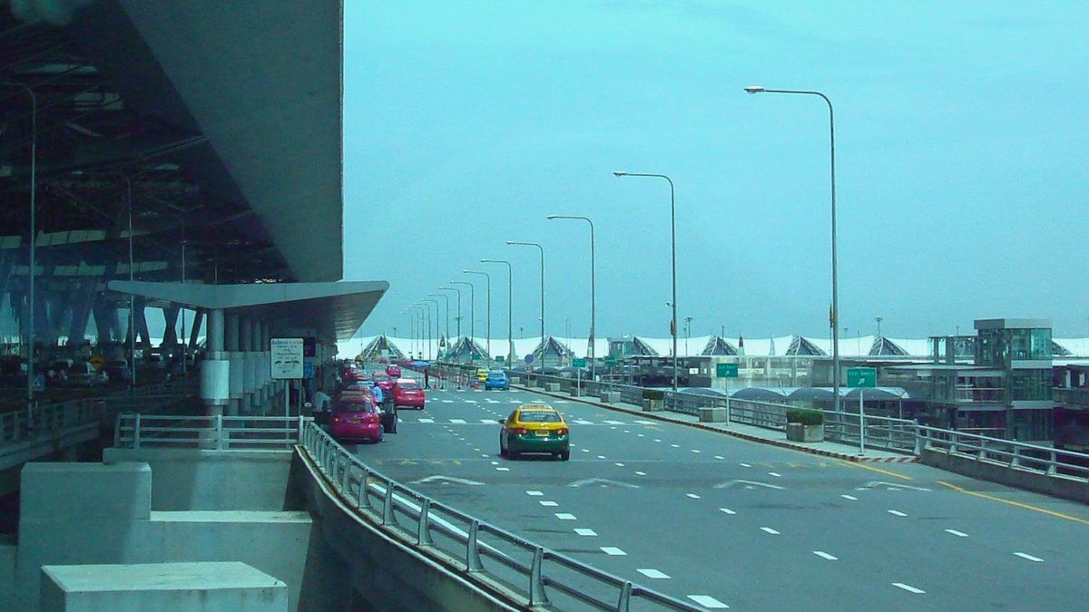 Международный аэропорт «Суварнабхуми» в Бангкоке. Фото из личного архива автора