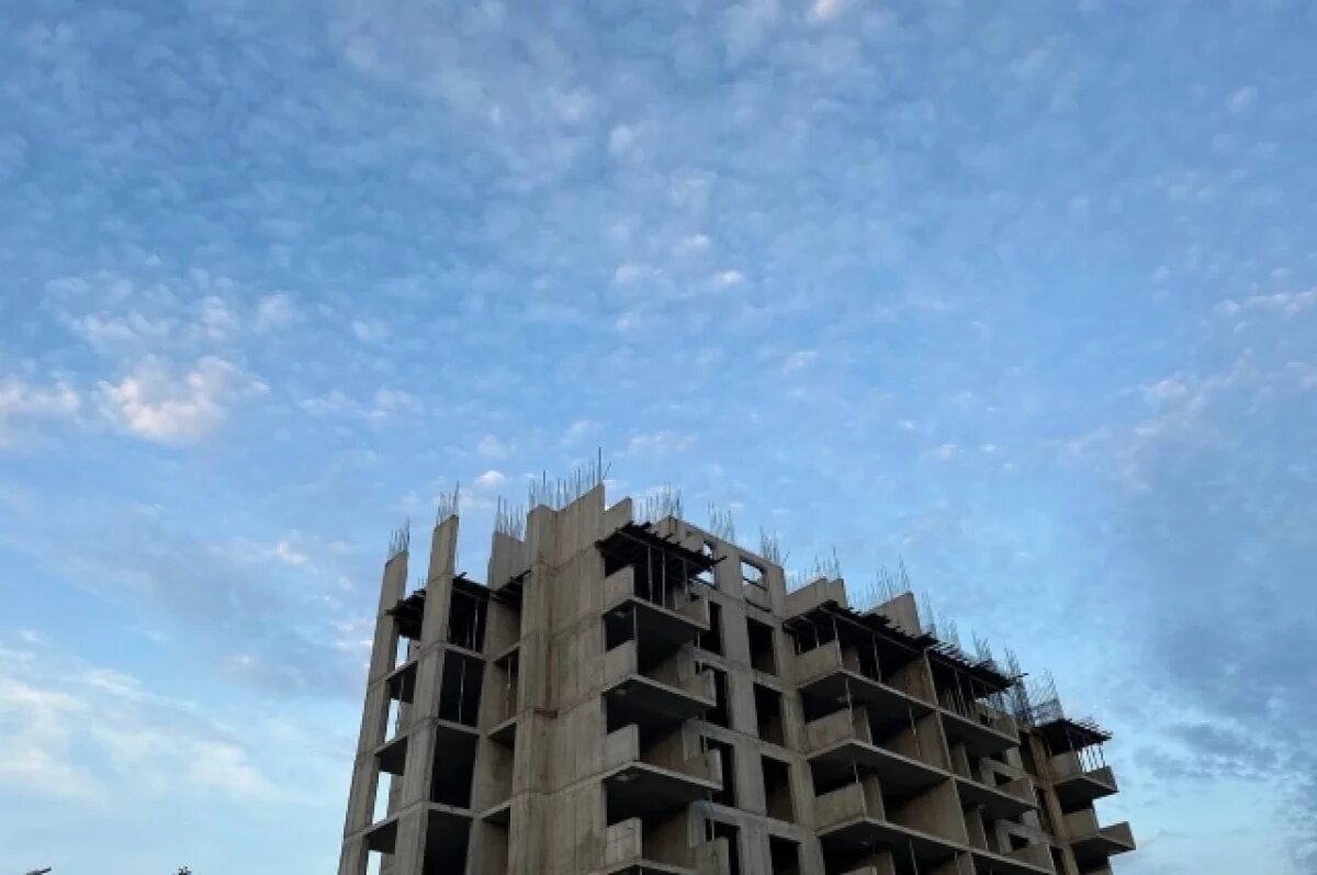    Саратовцы жалуются на подростков на опасном недострое у «Протон Арены»