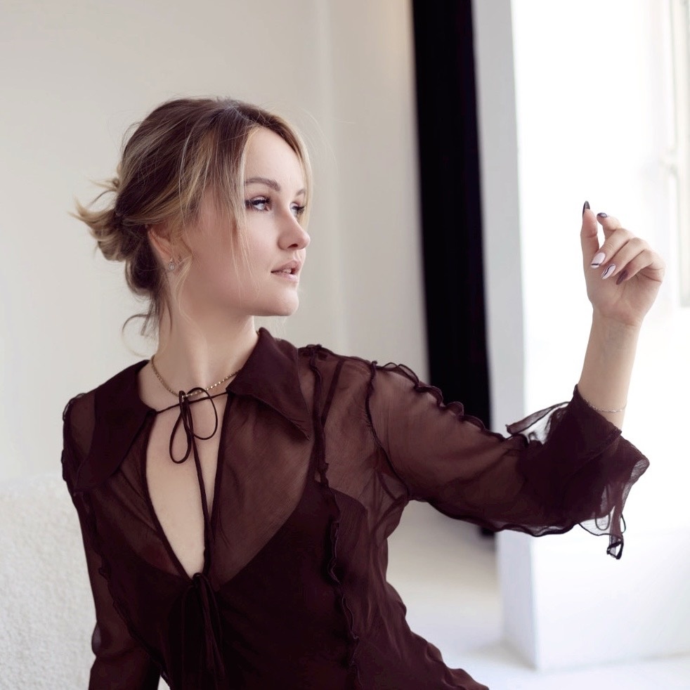 Осталось всего лишь еще 20 часов👌🏻