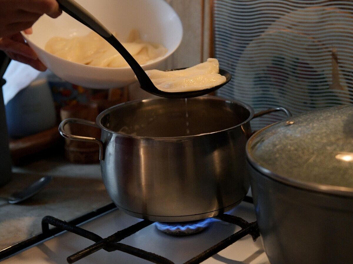    Приготовление вареников© РИА Новости / Владимир Федоренко