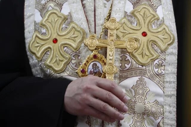    Кто такой епископ и чем он занимается?