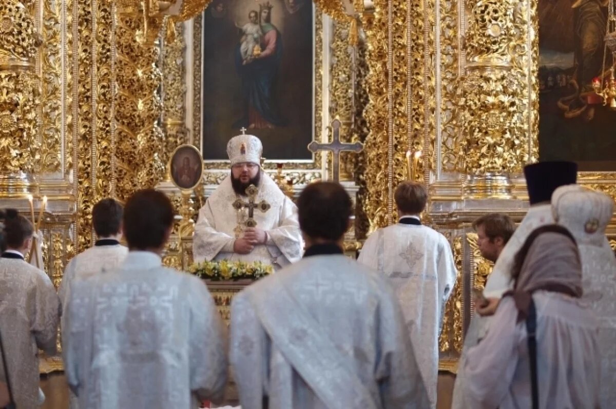    Протоиерей Олихов рассказал, что будет, если покойного не отпевать