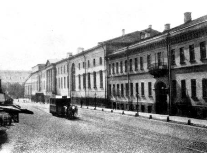 Комплекс зданий Московского университета по нечетной стороне Большой Никитской ул., до перестройки в конце XIX века, где размещалась Зоологическая коллекция Московского университета. Источник: Архив Зоологического музея.