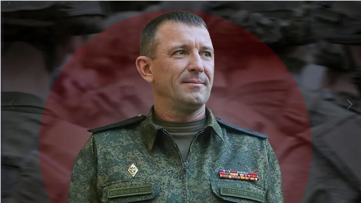 Попов Иван Иванович.