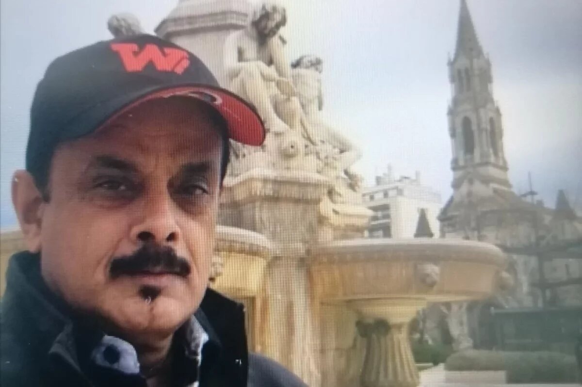    Индийский актер Хуссаини скончался от лейкемии, пожертвовав свои органы