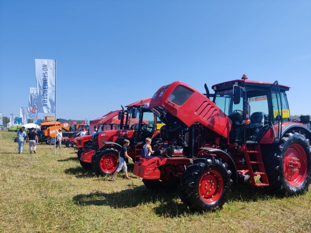    Более 1,5 тысячи единиц новой сельскохозяйственной техники закупили нижегородские сельхозтоваропроизводители в 2024 году