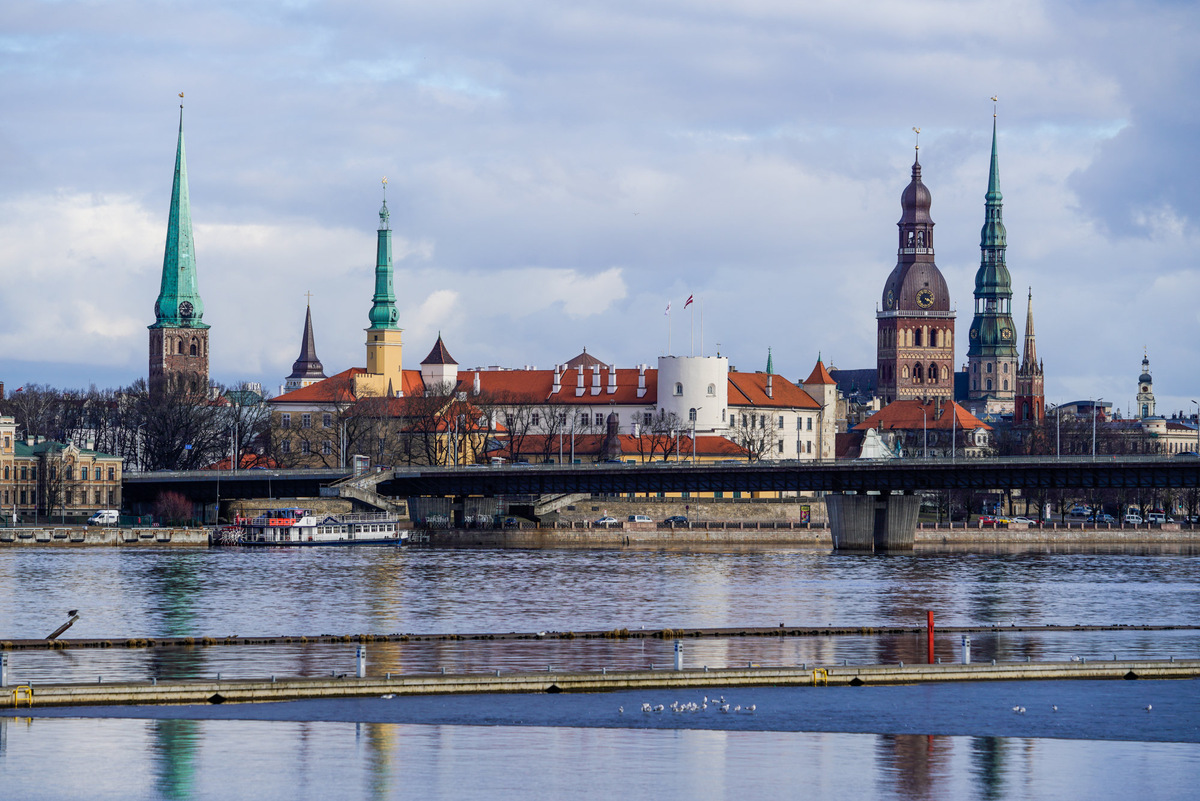 Вид на Старую Ригу со стороны Пардаугавы © Sputnik