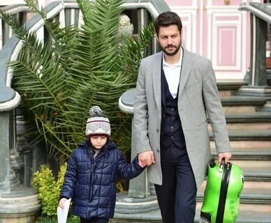 Фото из интернета. Али- Кемаль и Эфе.