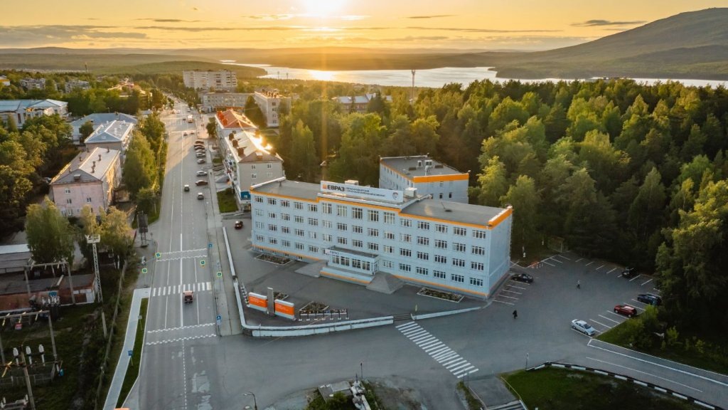    ЕВРАЗ КГОК, как и ЕВРАЗ НТМК, планомерно снижает нагрузку на окружающую среду. Фото: ЕВРАЗ