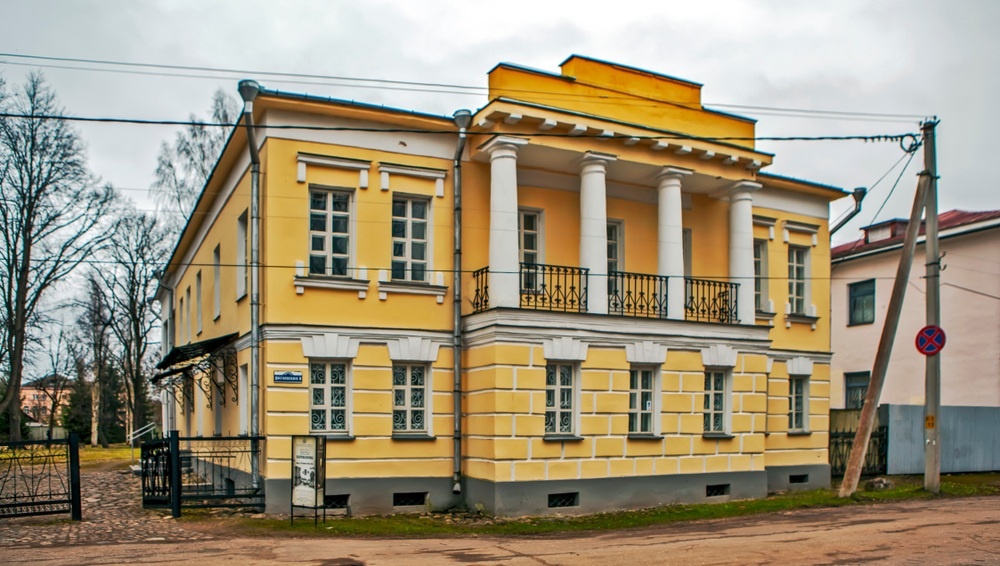 @Sergei Afanasev/Shutterstock
