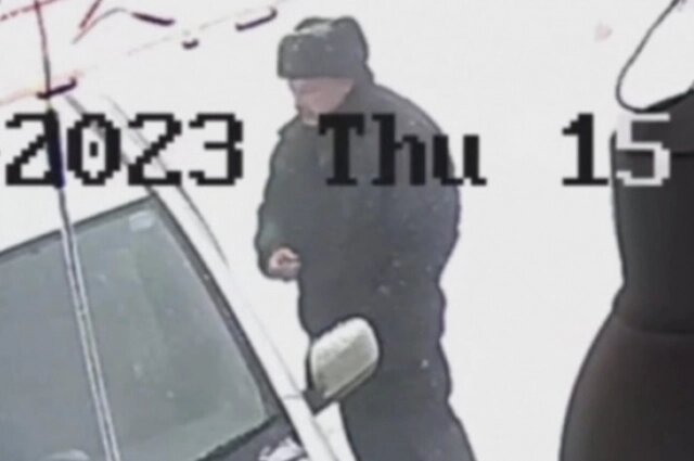    Мужчина на фотографии может быть причастен к убийству Михаила Кравченко. Фото: СУ СКР по Новосибирской области