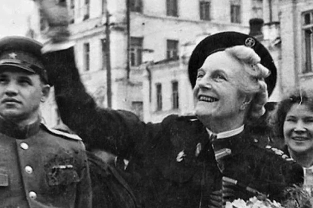    Леди Черчилль была потрясена увиденным в Советском Союзе.