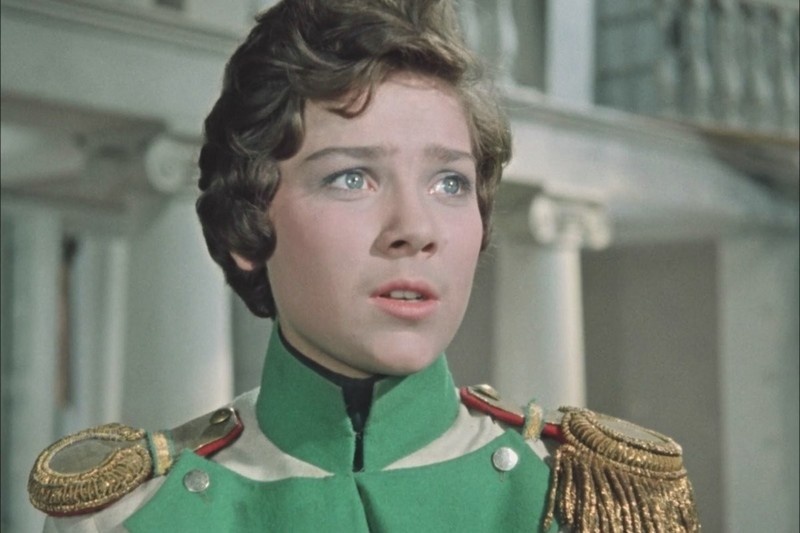 Лариса Голубкина / кадр из кинофильма "Гусарская баллада"