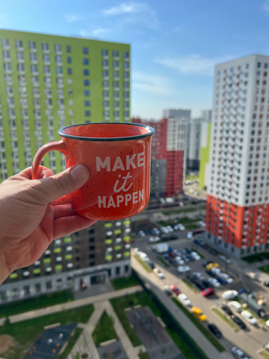 Вид из окон моей квартиры в ЖК Бутово-Парк 2 на 18 этаже. Личный архив автора статьи.