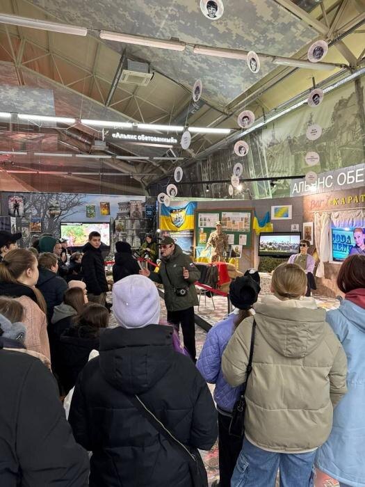 Первая делегация школьников Псковской области посетила центральный парк «Патриот»
Фото: из Telegram-канала губернатора Михаила Ведерникова