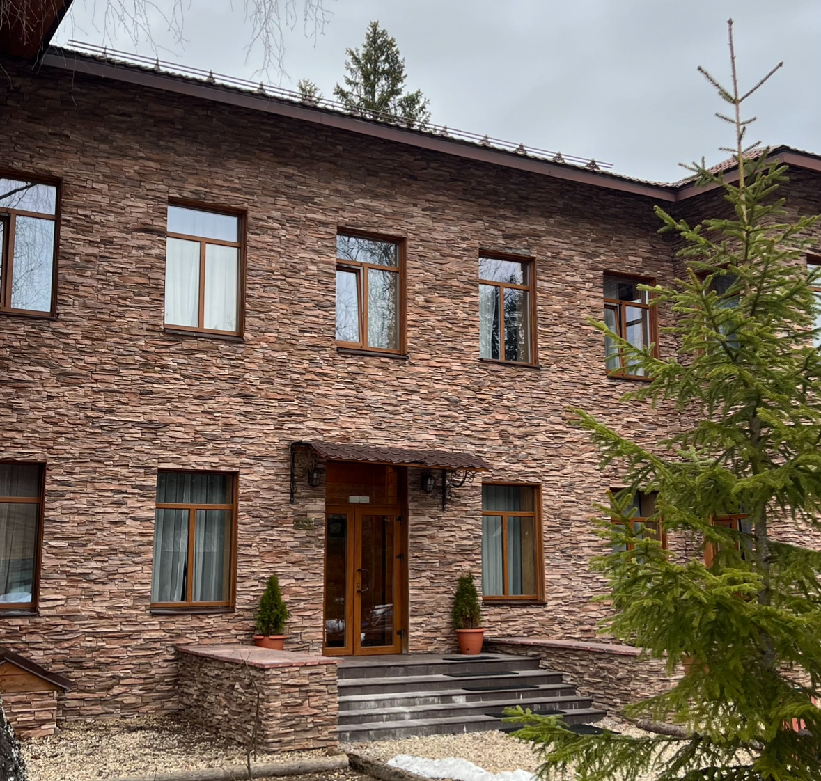 один из корпусов