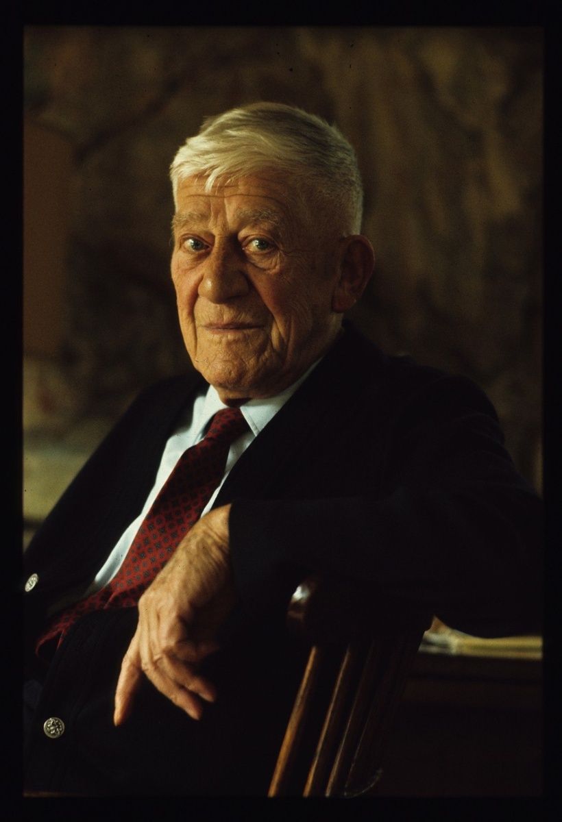 Оскар Кокошка — знаменитый австрийский художник и писатель. Он родился в 1886 году и скончался в 1980-м. Творчество Оскара Кокошки относится к направлению экспрессионизма.