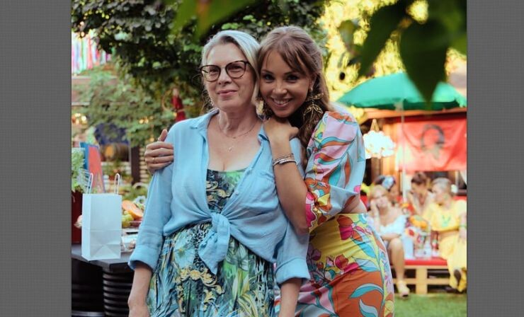 Полина Наградова с матерью