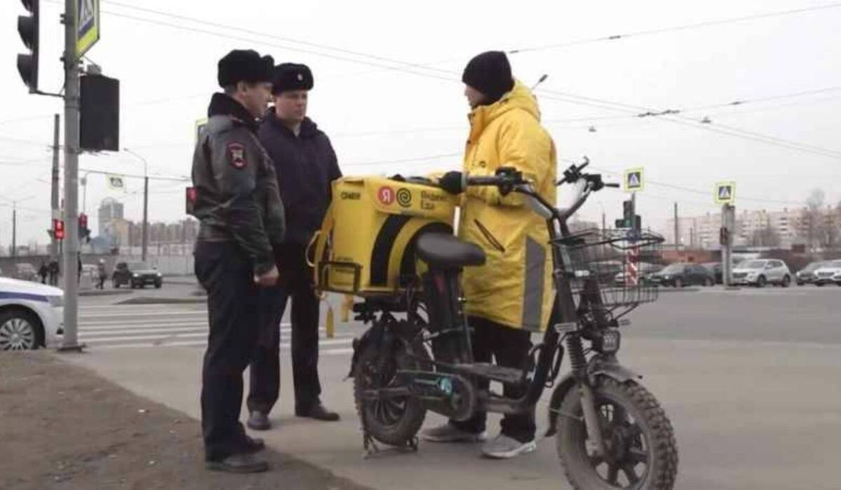     Рейд. Источник: 78.ru Автор фото: Ппресс-служба ГУ МВД по Петербургу и Ленобласти