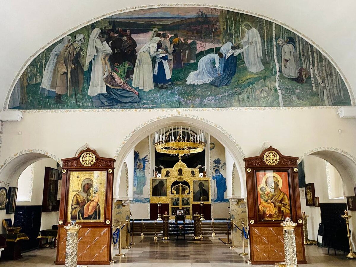 Покровский собор Марфо-Мариинской обители