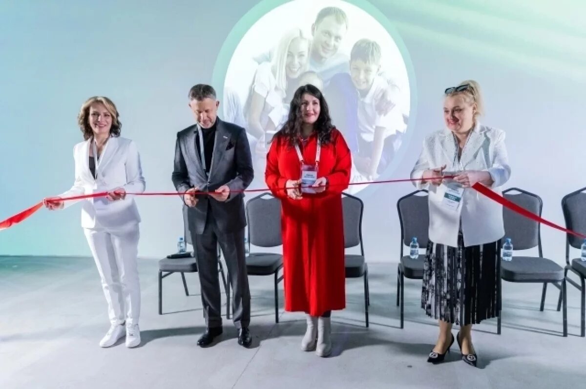    Власть, бизнес и общество на стороне детей.