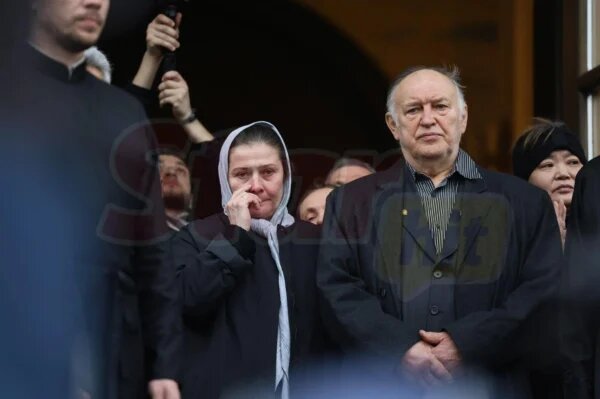    Похороны Ларисы Голубкиной. Фото: СтарХит