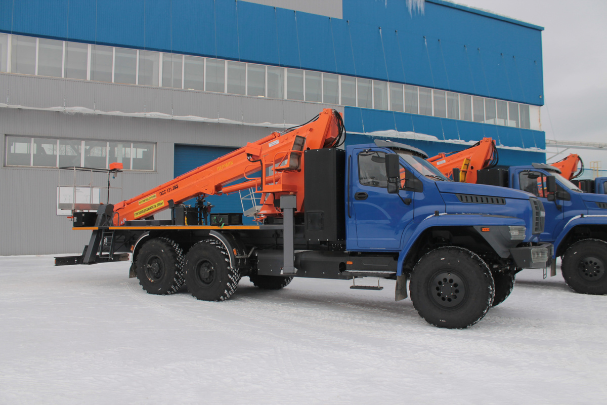 Автогидроподъемники на шасси УРАЛ 4320, рабочая высота 28 метров